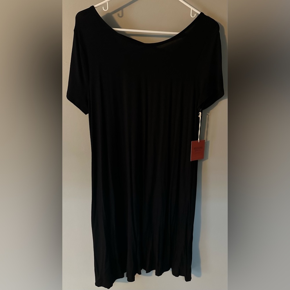 NWT!!! 🖤🖤   Women’s Size Medium Mossimo Tshirt Dress